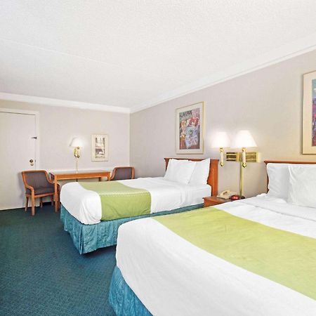 La Quinta Inn By Wyndham Reno Bagian luar foto