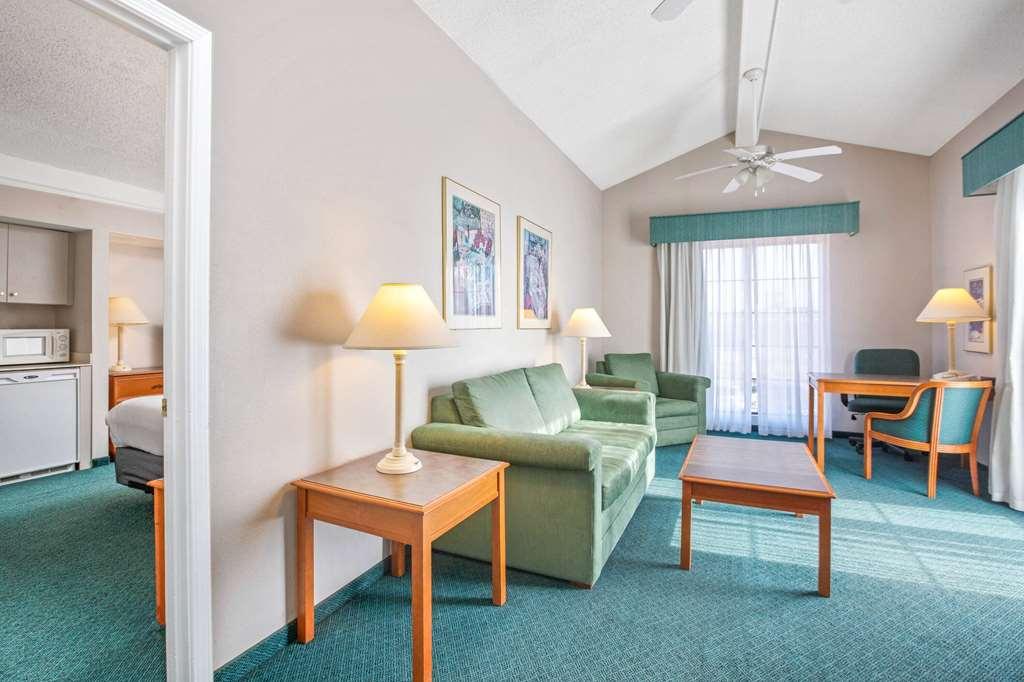 La Quinta Inn By Wyndham Reno Ruang foto
